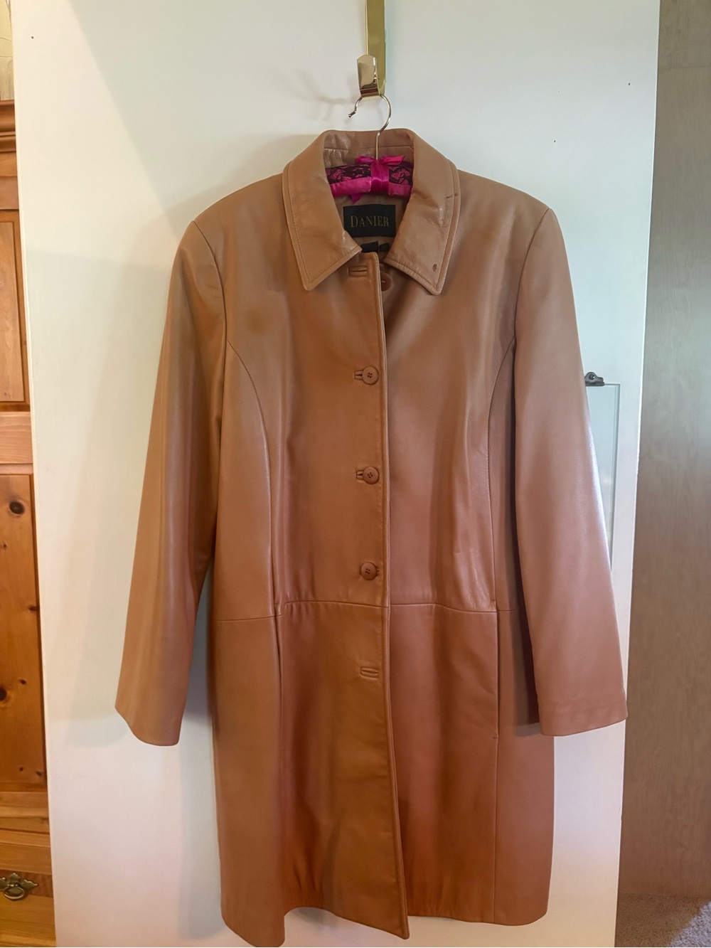 Daniel leather coat